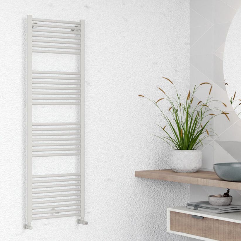 Lisa 22 | Hot Water Towel Warmer